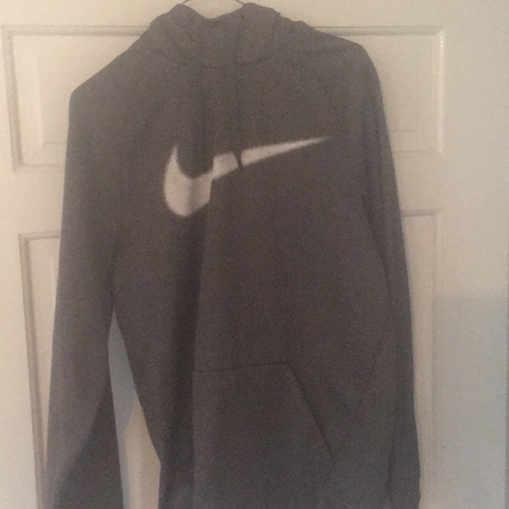 Nike pullover